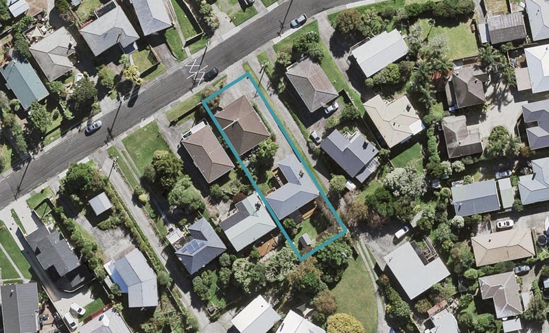 2/33 Elliott Avenue, Bayview, Auckland - Carousel 1