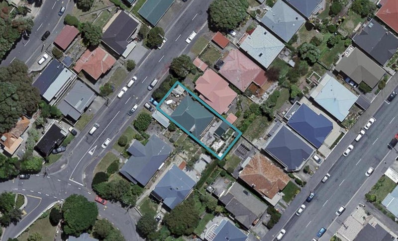 47 Hohiria Road, Hataitai, Wellington - Carousel 1