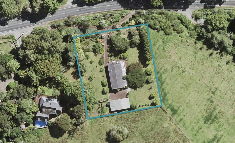 294 Henderson Valley Road, Henderson Valley, Auckland - Carousel 1