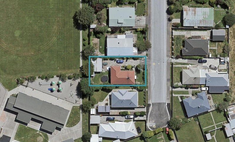 16 Carron Street, Waverley, Invercargill - Carousel 1