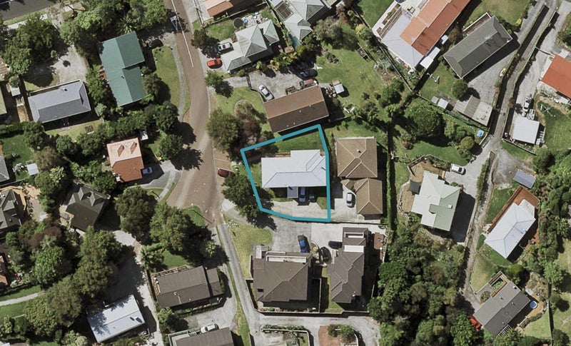 6 Lyell Court, Clover Park, Auckland - Carousel 1