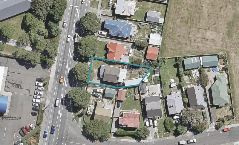 92 Randwick Road, Moera, Lower Hutt - Carousel 1