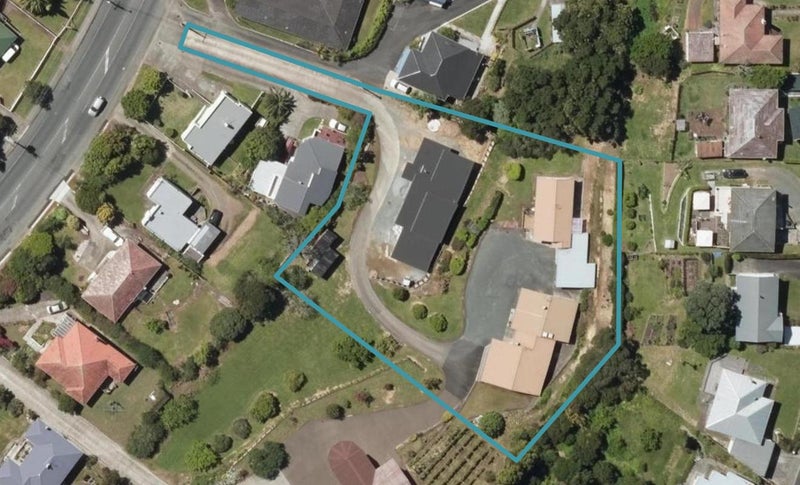 21 Tarewa Road, Morningside, Whangarei - Carousel 1