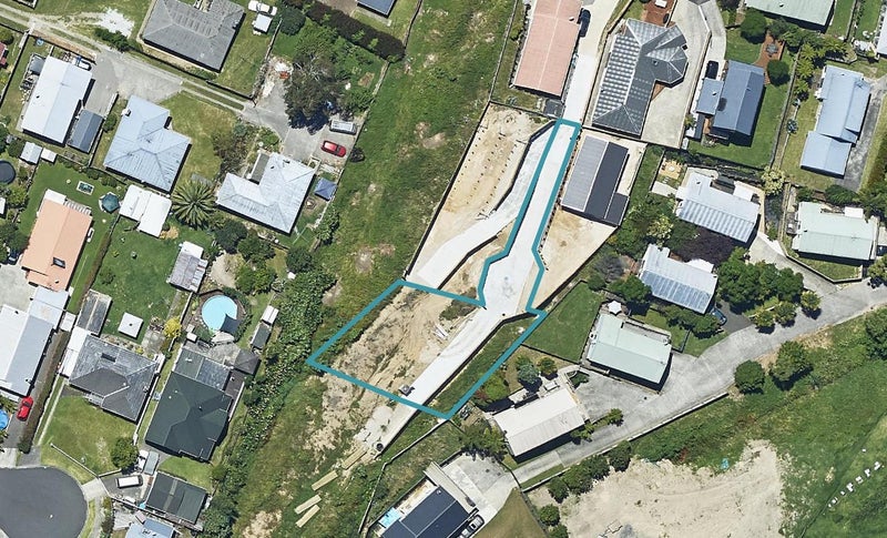 15C Newark Close, Gate Pa, Tauranga - Carousel 1
