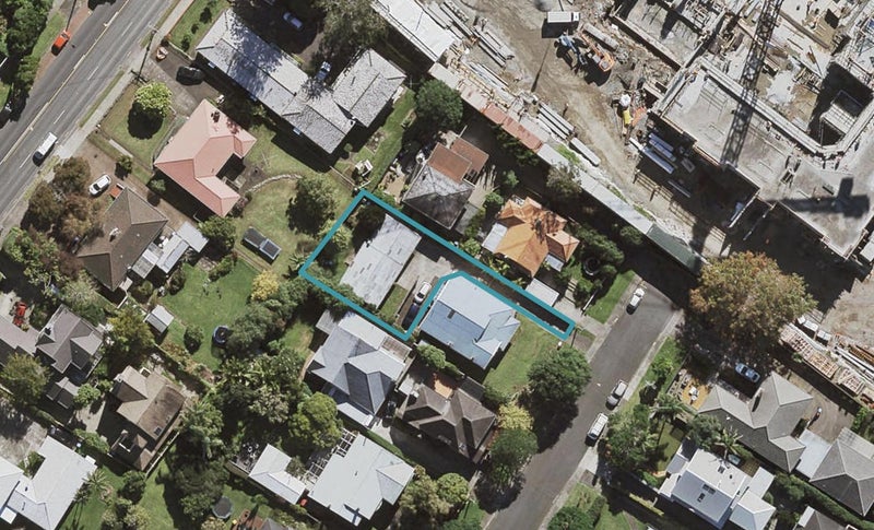 10A Korokino Road, Greenlane, Auckland - Carousel 1