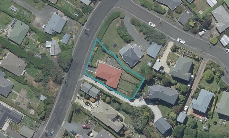 28 Campbells Road, Pine Hill, Dunedin - Carousel 1