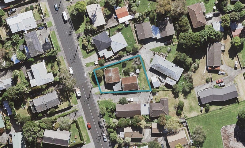 145 Verbena Road, Birkdale, Auckland - Carousel 1