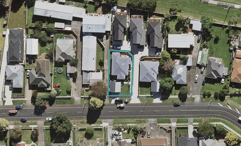 16 Wilmay Avenue, Papatoetoe, Auckland - Carousel 1