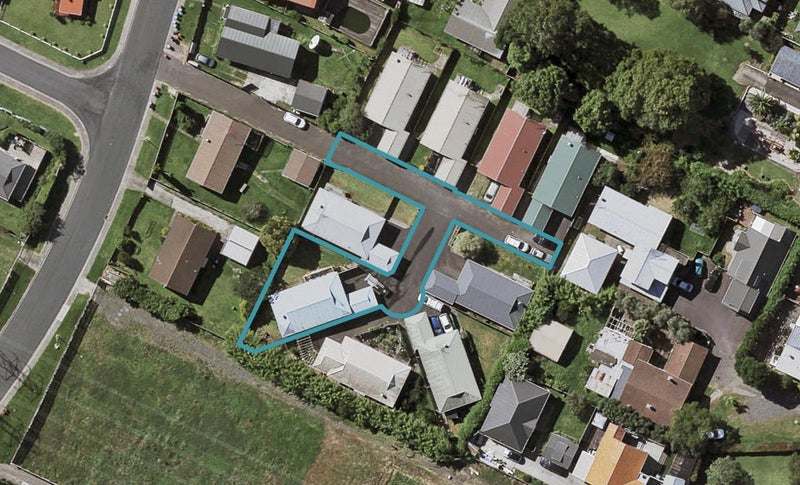 9 Italia Grove, Mount Wellington, Auckland - Carousel 1