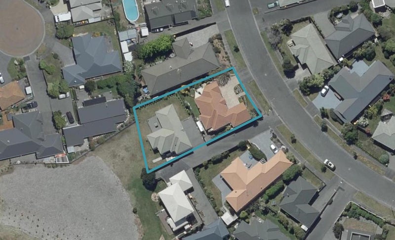 2/25 Orlando Crescent, Waimairi Beach, Christchurch - Carousel 1