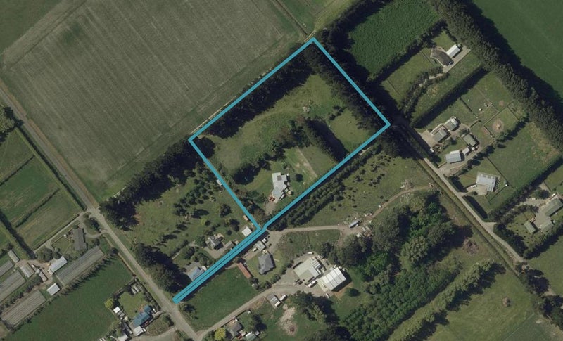 62 Cloverlea Road, Westbrook, Palmerston North - Carousel 1