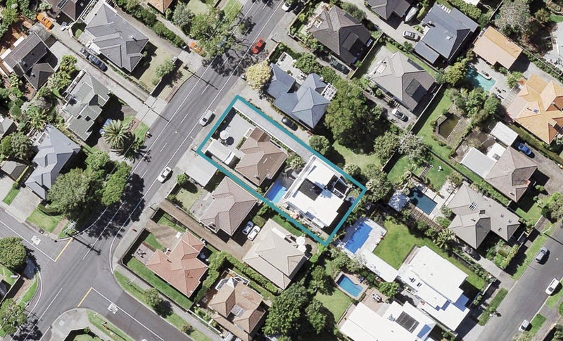 2/79 Maskell Street, Glendowie, Auckland - Carousel 1