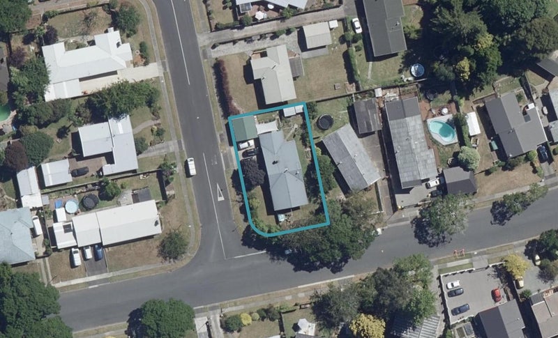 2 Fuchsia Avenue, Pukete, Hamilton - Carousel 1