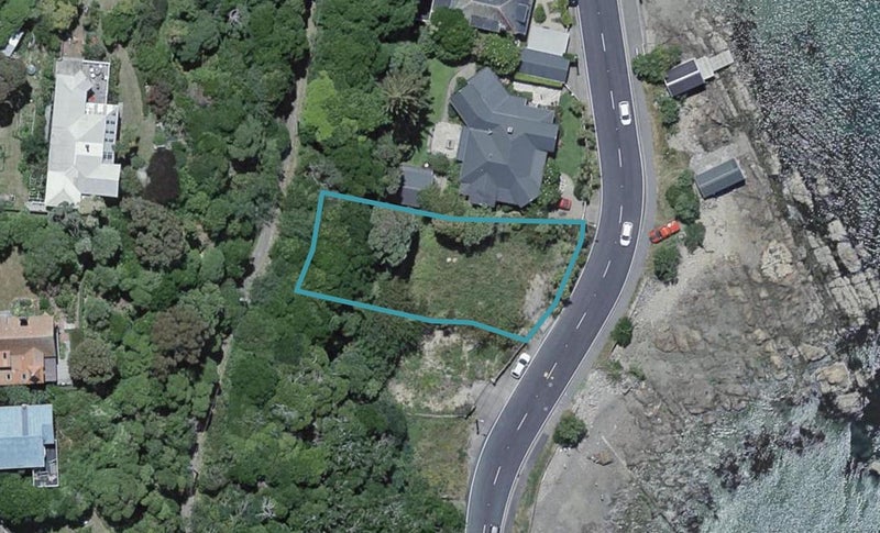 459 Karaka Bay Road, Karaka Bays, Wellington - Carousel 1
