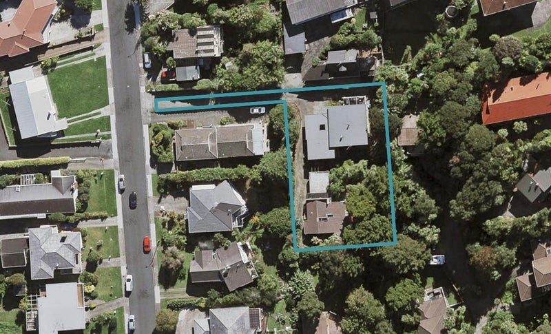 2/10 Lydia Avenue, Northcote, Auckland - Carousel 1