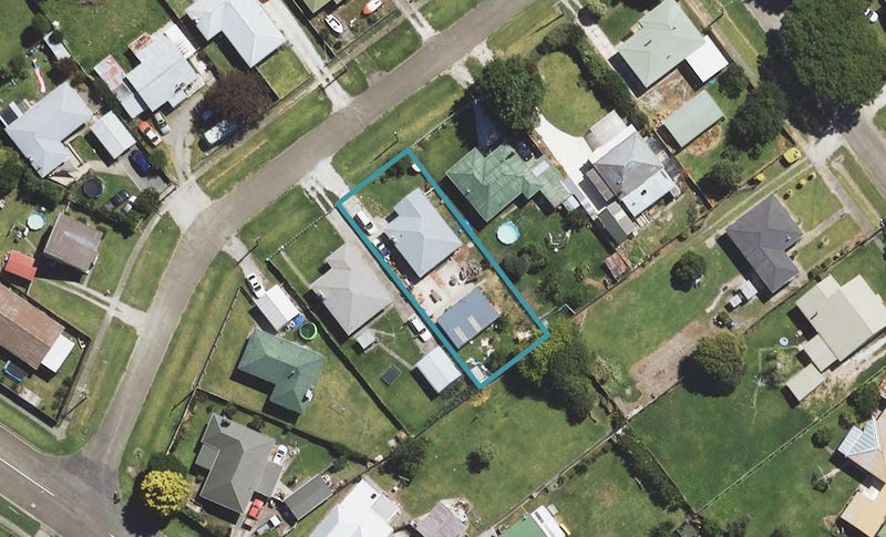 5 Tui Street, Outer Kaiti, Gisborne - Carousel 1