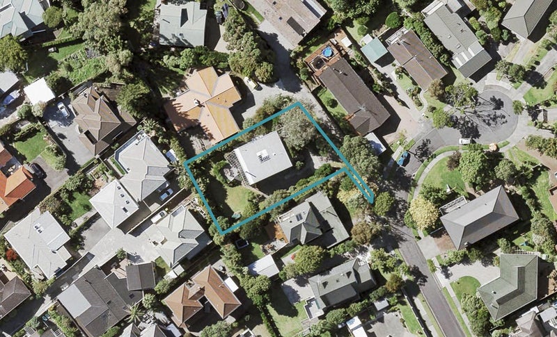 8 Camwell Close, Bucklands Beach, Auckland - Carousel 1