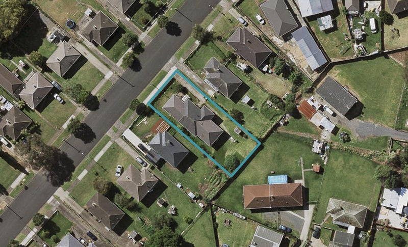 75 Gilbert Road, Otara, Auckland - Carousel 1