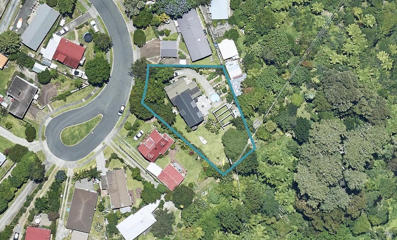 18 Kaimai Place, Hairini, Tauranga - Carousel 1