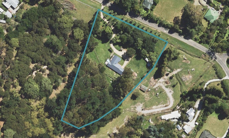 325 Valley Road, Whataupoko, Gisborne - Carousel 1