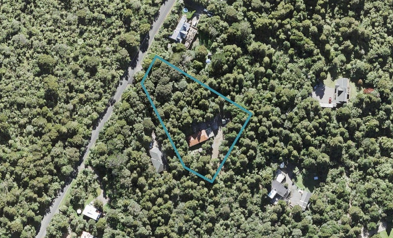 785 Scenic Drive, Henderson Valley, Auckland - Carousel 1