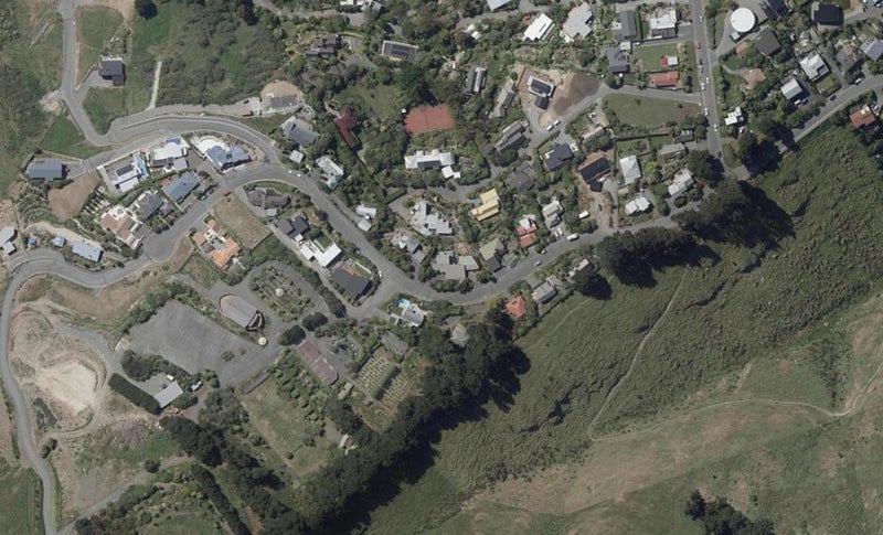 2/24 Revelation Drive, Clifton, Christchurch - Carousel 1