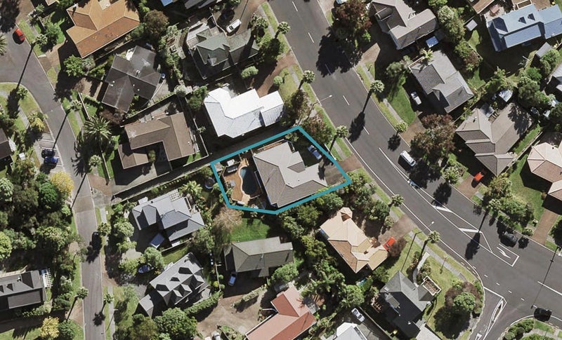 89 Caribbean Drive, Unsworth Heights, Auckland - Carousel 1