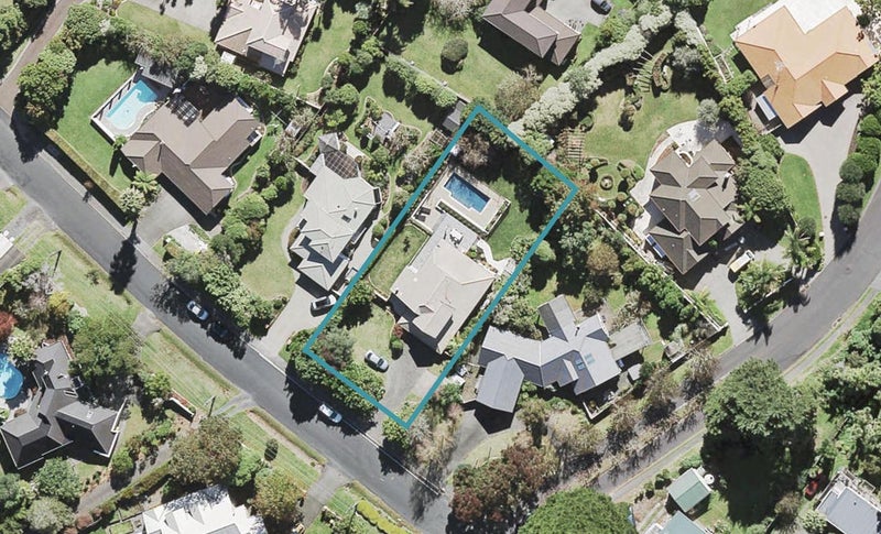 31 Rame Road, Greenhithe, Auckland - Carousel 1