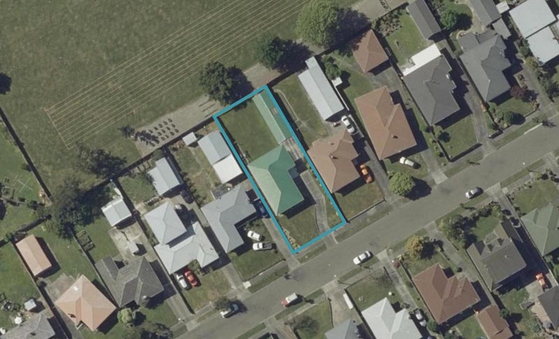 19 Somerset Crescent, Highbury, Palmerston North - Carousel 1