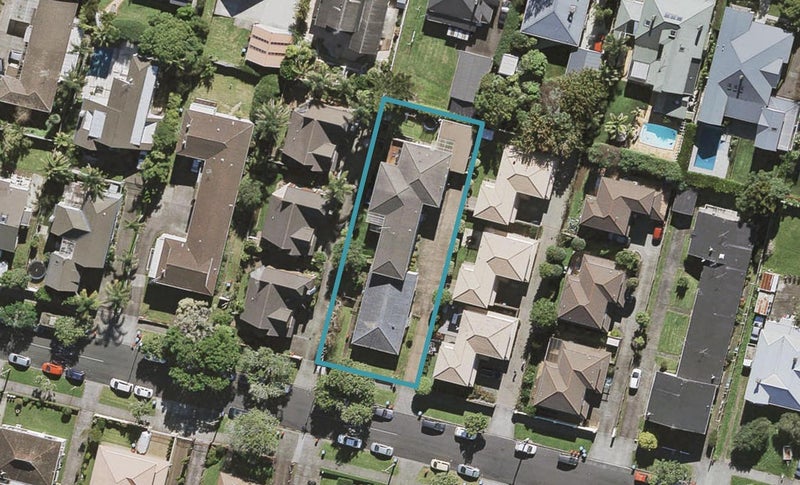 1/19 King Edward Avenue, Epsom, Auckland - Carousel 1