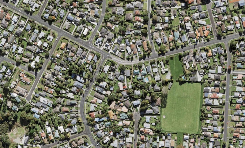 44A Taikata Road, Te Atatu Peninsula, Auckland - Carousel 1