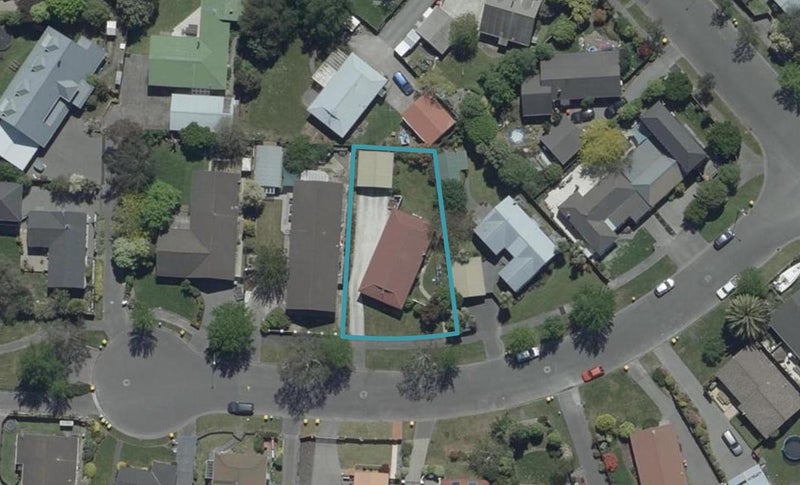 10 Wakelin Place, Redwood, Christchurch - Carousel 1