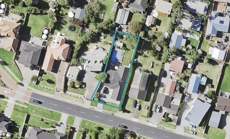 83 Karaka Road, Beachlands, Auckland - Carousel 1