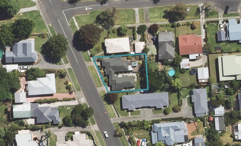 45B Stout Street, Whataupoko, Gisborne - Carousel 1