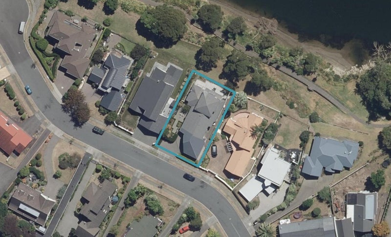 10 Sycamore Place, Pukete, Hamilton - Carousel 1