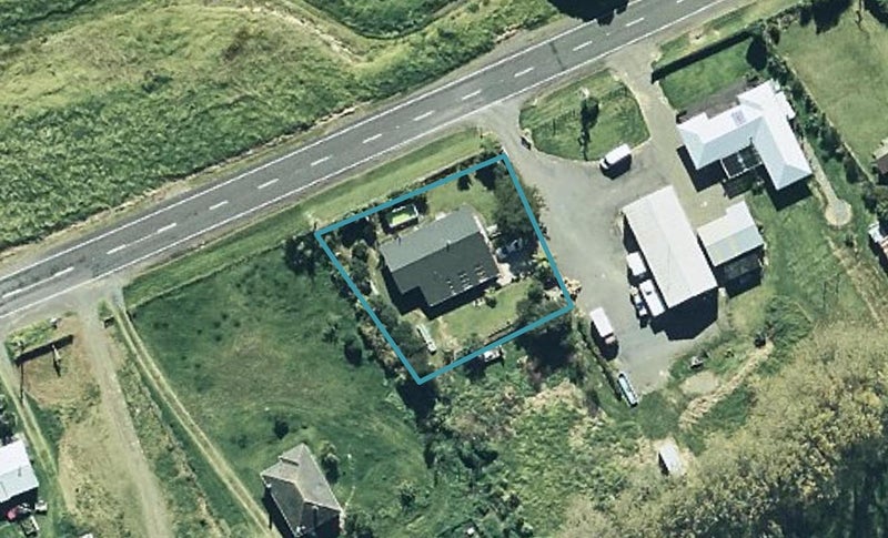 6940 State Highway 35, Te Kaha, Opotiki - Carousel 1