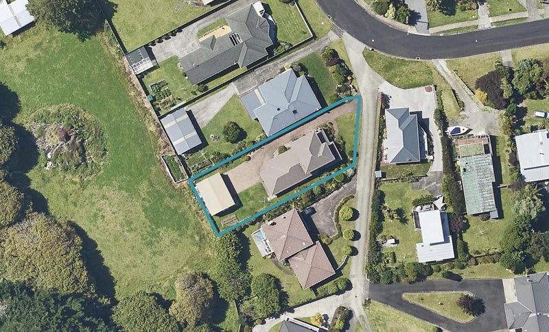 46 The Crescent, Waihi Beach, Waihi Beach - Carousel 1