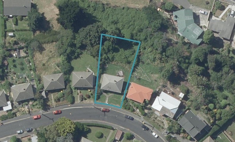 24 Columba Avenue, Calton Hill, Dunedin - Carousel 1