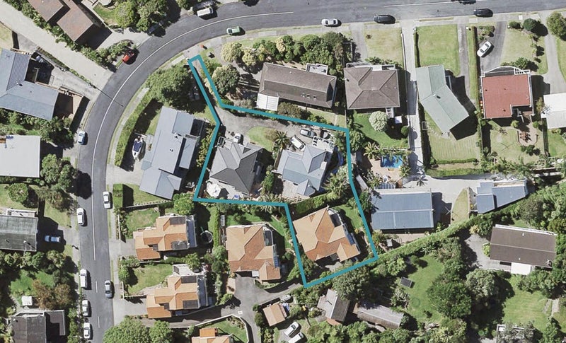 3/0 Galaxy Drive, Mairangi Bay, Auckland - Carousel 1