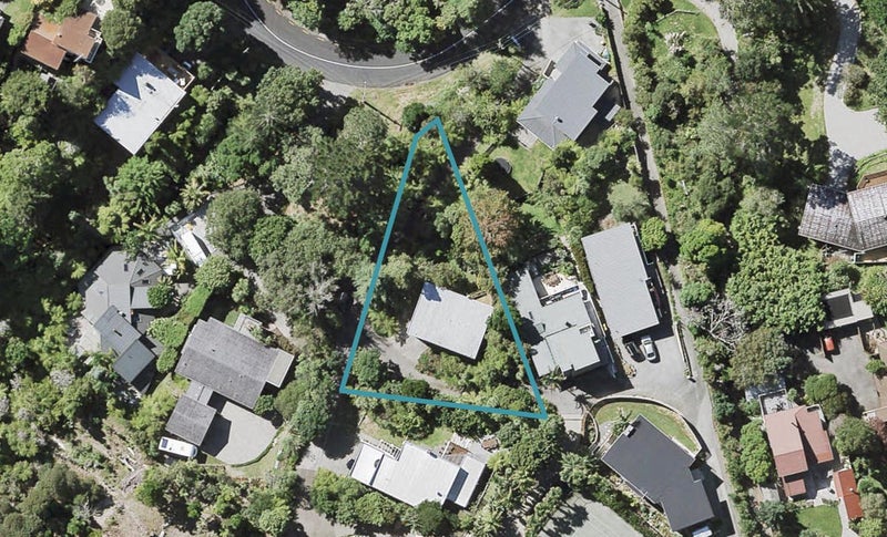 89 Braemar Road, Castor Bay, Auckland - Carousel 1