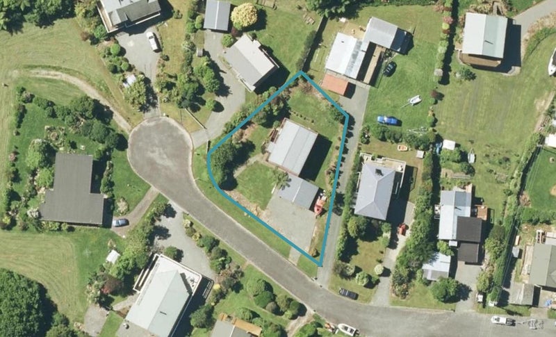 10 Thompson Place, Picton - Carousel 1