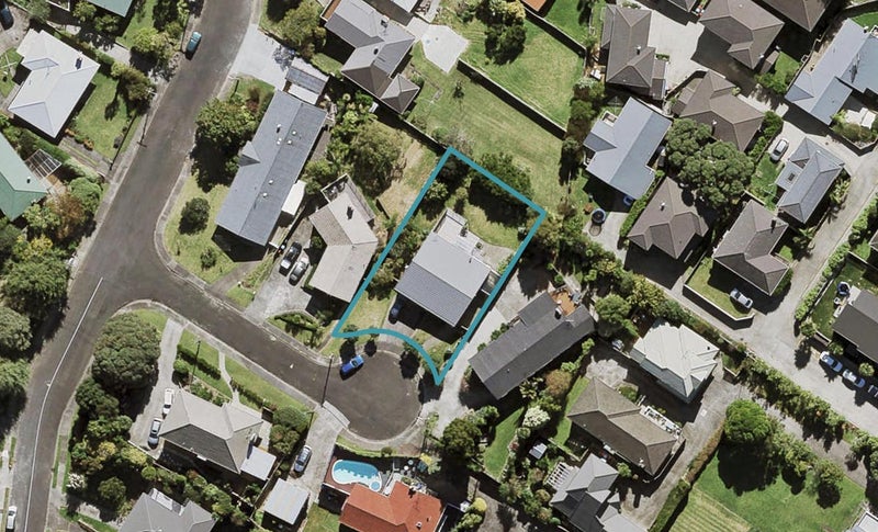 6 Goad Crescent, Hillsborough, Auckland - Carousel 1