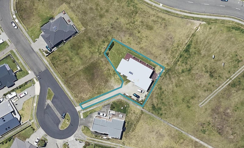 11 Anchorage Grove, Coastlands, Whakatane - Carousel 1