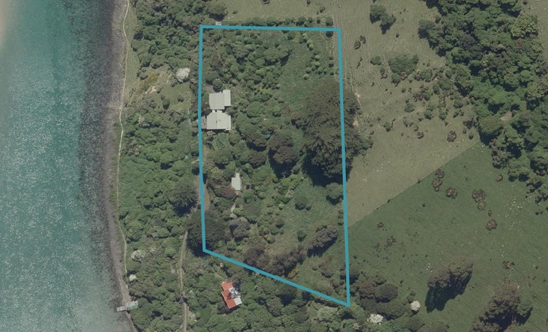 120 Bay Road, Purakaunui, Port Chalmers - Carousel 1