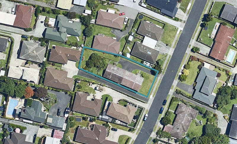 43B Ridge Street, Otumoetai, Tauranga - Carousel 1