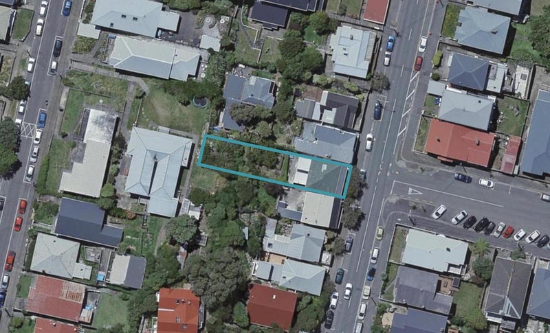 290 Adelaide Road, Newtown, Wellington - Carousel 1