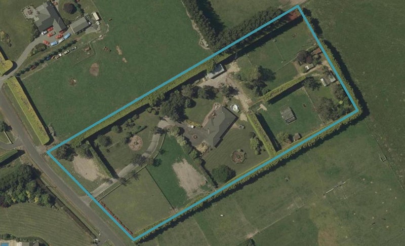 61 White Horse Drive, Westbrook, Palmerston North - Carousel 1