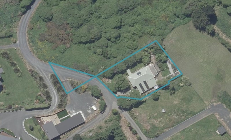 111A Cliffs Road, Saint Clair, Dunedin - Carousel 1