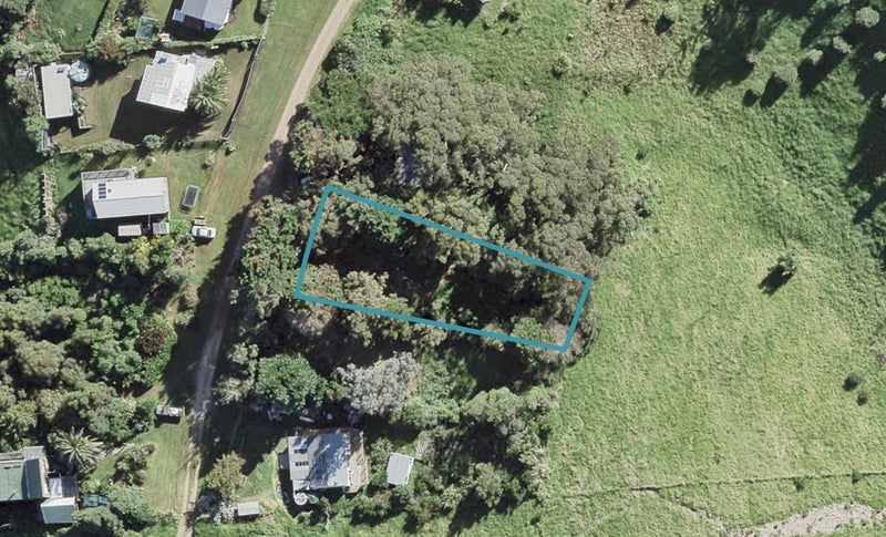47 Ocean View Crescent, Rakino Island, Auckland - Carousel 1