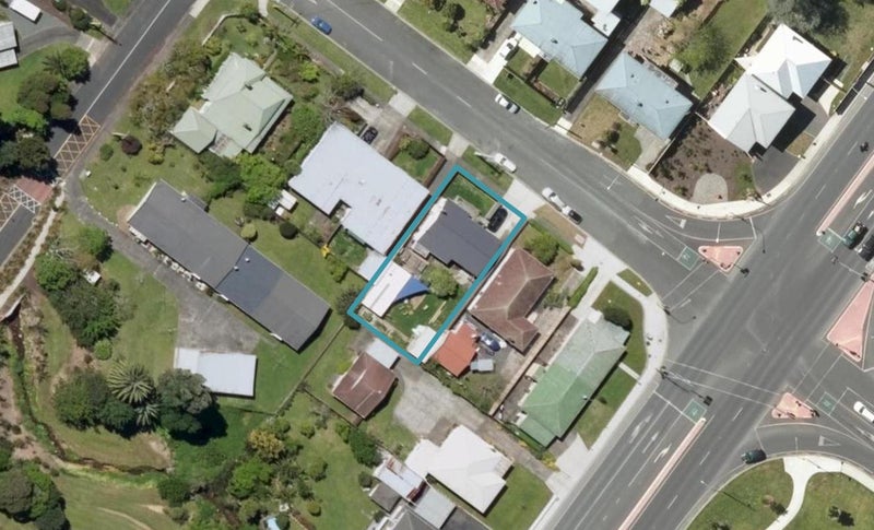 37 Central Avenue, Avenues, Whangarei - Carousel 1